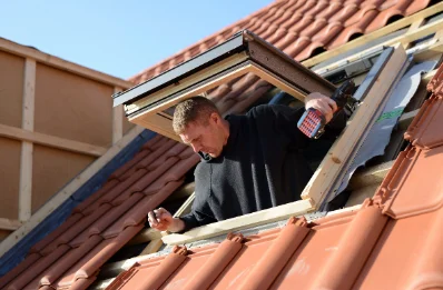 Pose de fenêtres de toit Velux à Brusvily